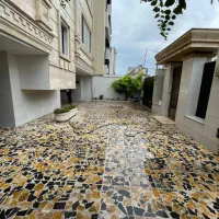 بلوار-معلم-اپارتمان-85متری-دو-خواله-پنج-سال-ساخت