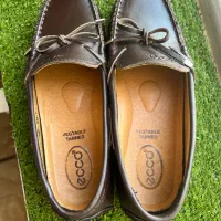 کفشهای خارجی