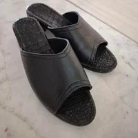 صندل مشکی پاشنه دار