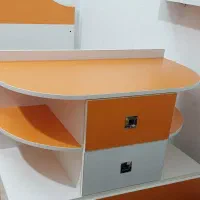 تخت وکمدکودک ونوجوان باپرده بافرش|تخت و سرویس خواب|بروجرد, |دیوار