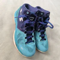 کفش بسکتبالspeedform|کیف، کفش، کمربند|مهاجران, |دیوار