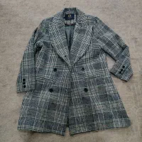 پالتو سایز ۵۰|لباس|قم, باغ کرباسی|دیوار