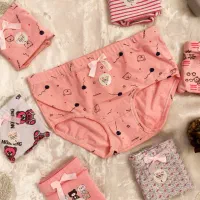 شورت زنانه و دخترانه