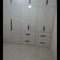 ساخت کمددیواری سفارشی کابینت MDF هایگلاس ممبران