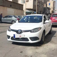 رنو فلوئنس 2015 کم کار معاوضه با آریزو