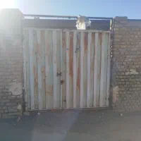 درب حیاط ماشین رو سالم ...
