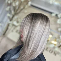 خدمات تخصصی رنگ و لایت در گلسار|خدمات آرایشگری و زیبایی|رشت, دیلمان|دیوار