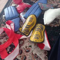 چندتیکه لوازم ورزش رزمی