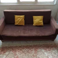 یک مبل ۳ نفره