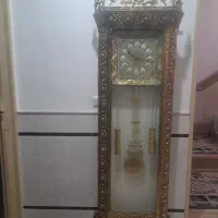 ساعت و دکوری