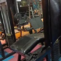 وسایل بدنسازی باشگاهی