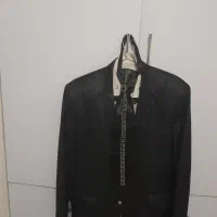 کت وشلوار مردانه و پیراهن و کروات