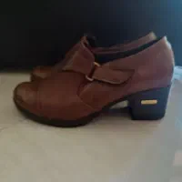 کفش چرمی زنانه