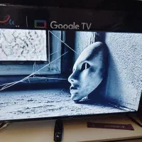 دو عدد تلویزیون