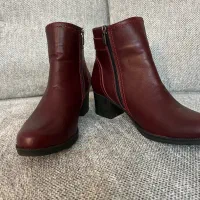نیم بوت زرشکی سایز ۳۷بزرگ|کیف، کفش، کمربند|اصفهان, پروین|دیوار
