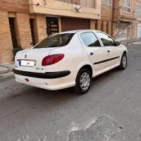 پژو ۲۰۶ مدل ۱۳۹۹ صندقدار V8