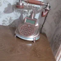 تلفن دکوری شیک سلطنتی|تلفن رومیزی|شهریار, شهرک وائین|دیوار