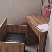 میز تحریرکم جا