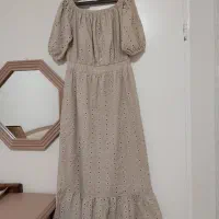 دو عدد پیراهن بلند ساحلی|لباس|اندیشه, اندیشه فاز ۵|دیوار