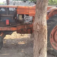 تراکتور رومانی|خودرو سنگین|تخت, |دیوار