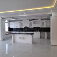 آپارتمان ۱۵۶متری / نوساز / تکواحدی