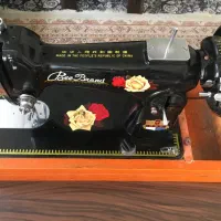 دوعدد چرخ خیاطی برقی و دستی