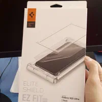 محافظ صفحه s25 ultra اسپیگن