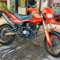 موتور تریل ۲۰۰