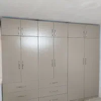 نصاب کابینت ساخت کامل کمد کابینت|خدمات پیشه و مهارت|بومهن, |دیوار