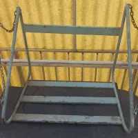 صندلی با زنجیر تاب بازی ۳۰×۵۰ آهنی ۳.۰۰۰.۰۰۰ تومان|تخت و صندلی بچه|تهران, فردوسی|دیوار