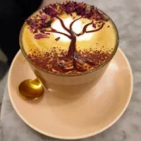 استخدام باریستا یا کمک باریستا خانم