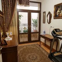 ۶۲ متر تک واحدی غرق نور توحید پایین تر از پرچم