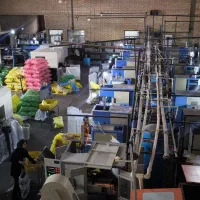استخدام کارگر تولید وانبار در کارخانه تولید بطری|استخدام صنعتی، فنی، مهندسی|رباط‌کریم, شهرک صنعتی پرند|دیوار