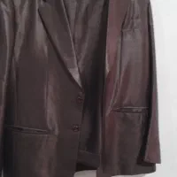 کت شلوار قهوه ای سوخته