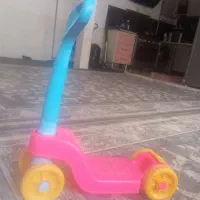 اسکوتر سالم هستش محدوده قشلاق جیتو موتور هم هست