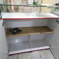 ویترین پشت شیشه صندلی پیشخوان|فروشگاه و مغازه|کرج, اصفهانی‌ها|دیوار