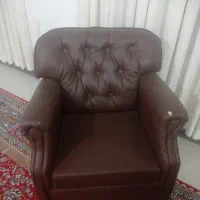 مبل چرم تک در حد نو