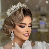 میکاپ و شنیون حرفه ای و تخصصی با بهترین کیفیت