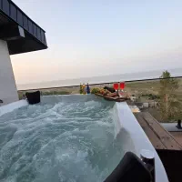 واحد۳خواب وی ای پی با جکوزی ۶نفره