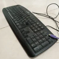 دو عدد کیبورد با کیفیت ( Genius و Farassoo )