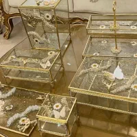 ظروف و باکس های شیشه ای