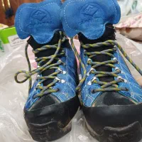 کفش کوهنوردی قارتال