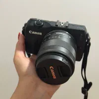 canon eos m