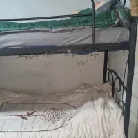 تخت دو طبقه فلزی تخت خواب|تخت و سرویس خواب|کرج, شاهینویلا|دیوار