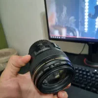 لنز کنون ۸۵ . ۸۵mm f 1.8