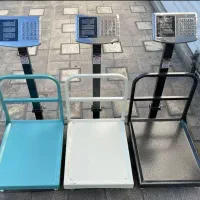 ترازو دیجیتال فروشگاهی۳۰۰کیلو گرم تاشو