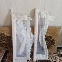 تخت گهواره ای نوزادتمیز وسالم وبدون استفاده|تخت و صندلی بچه|دامغان, |دیوار