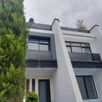 ویلا روف،استخردار،نوساز،چلندر،کتی