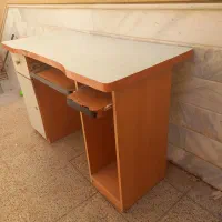 میز تحریر|میز تحریر و کامپیوتر|قم, انسجام|دیوار