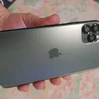 ایفون ۱۱ پرومکس سبز یشمی